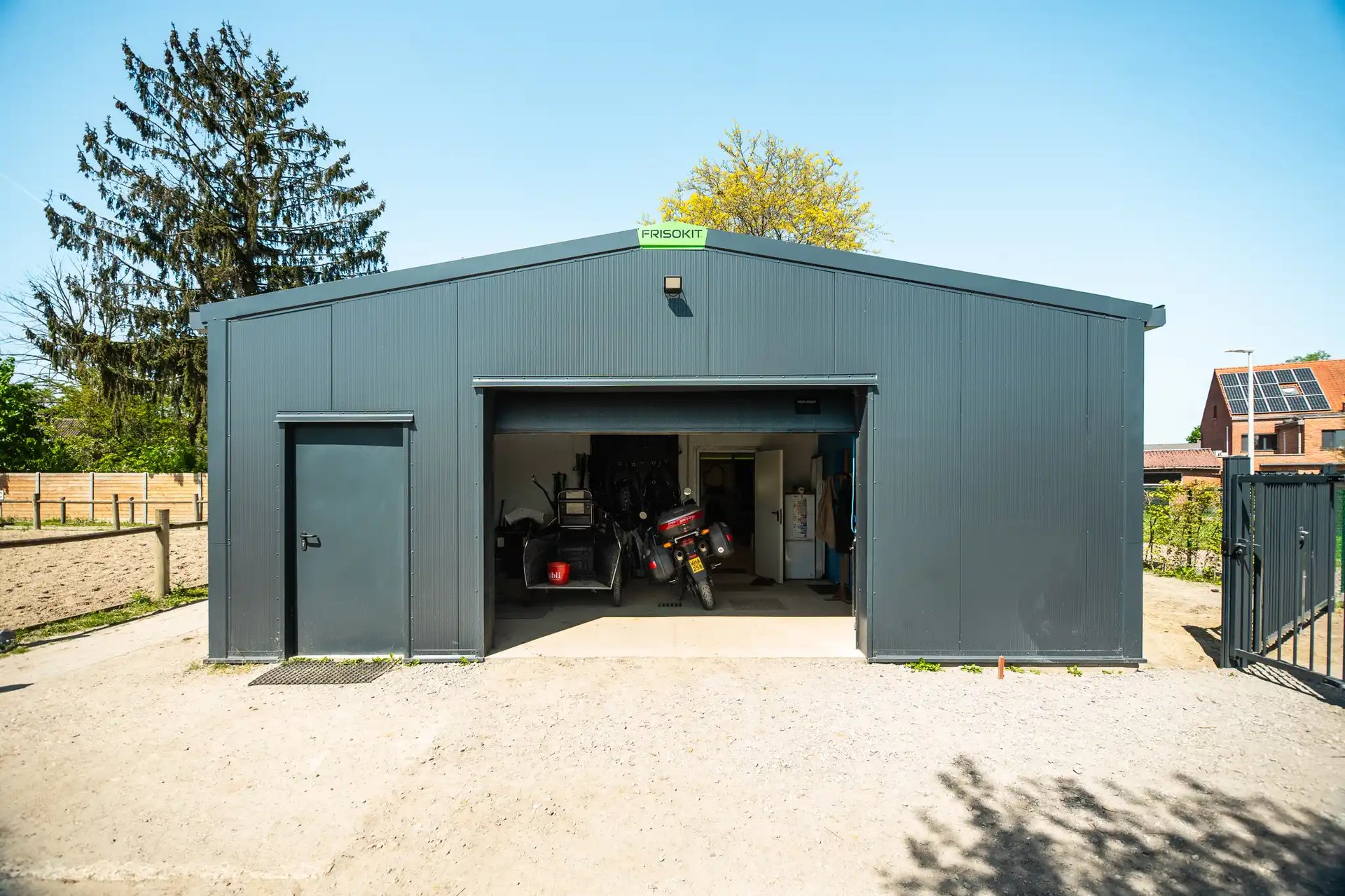 Frisokit-zelfbouwloods-DIY-steel-building-bâtiment-à-monter-soi-même_20